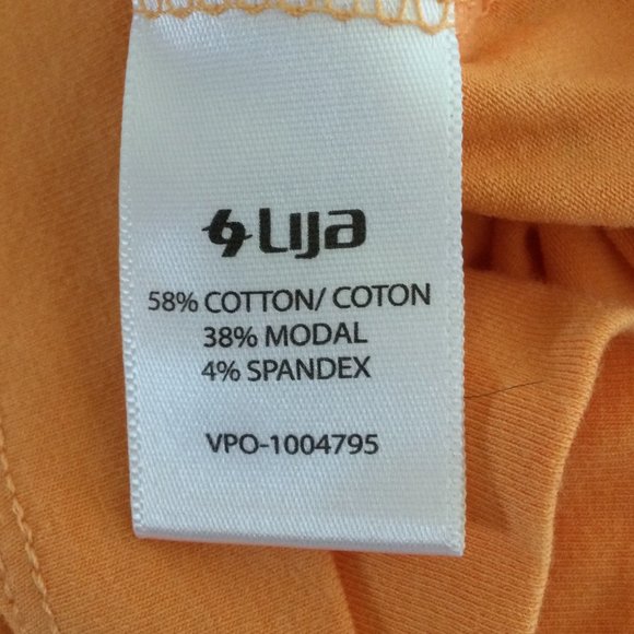 Lija Collared Peach Golf Shirt, Size Small - Picture 6 of 7